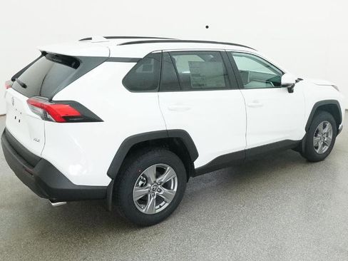 New 2025 Toyota RAV4 XLE image 12