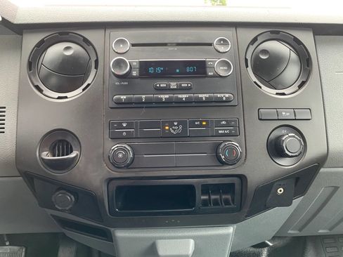 Used 2015 Ford F250 XL RWD image 14
