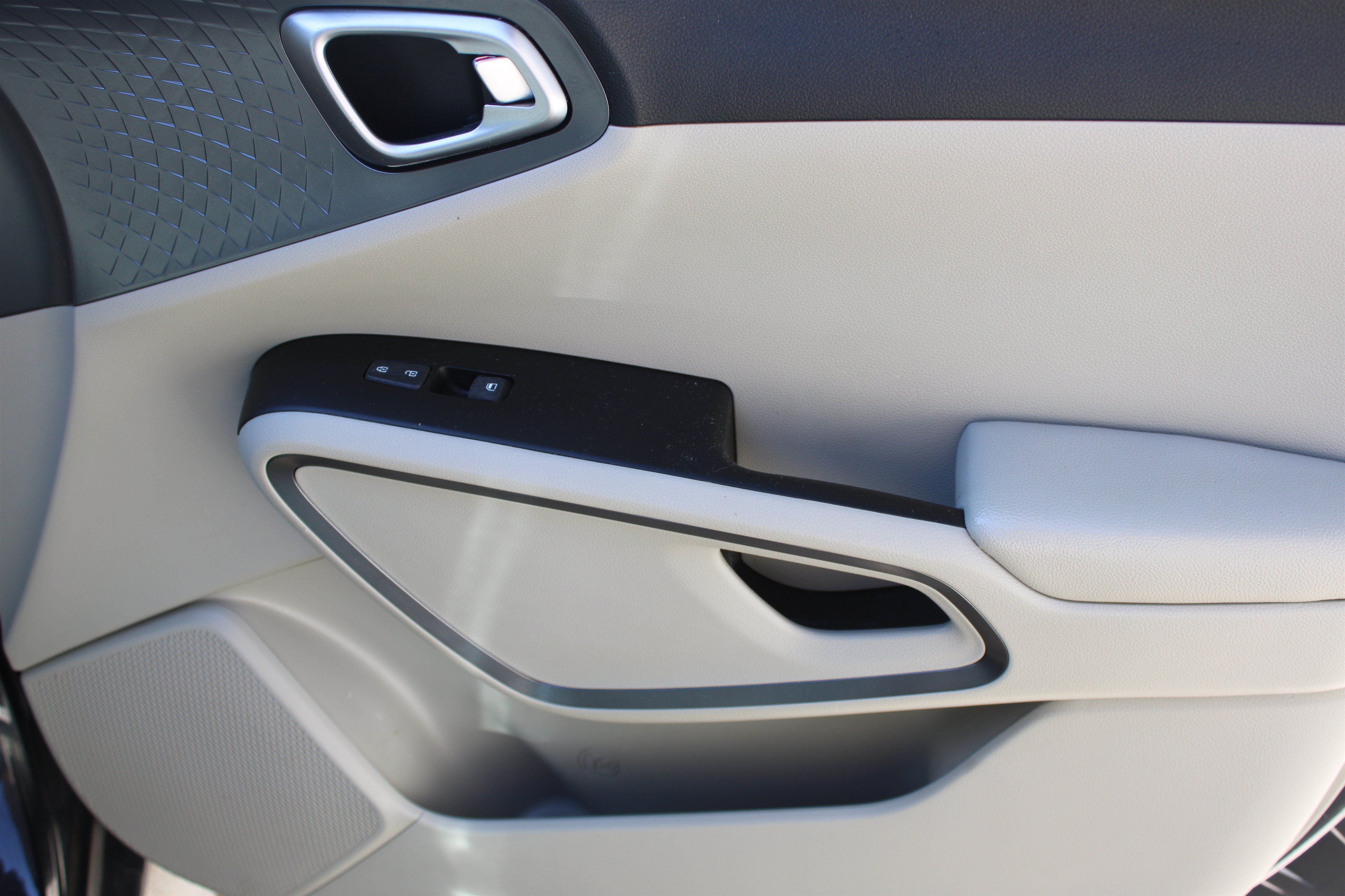 Used 2020 Kia Soul EX FWD image 29