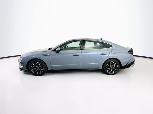Used 2025 Hyundai Sonata SEL FWD image 4