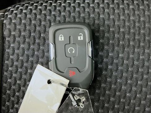 Used 2023 GMC Terrain SLE w/ Driver Convenience Package FWD image 29