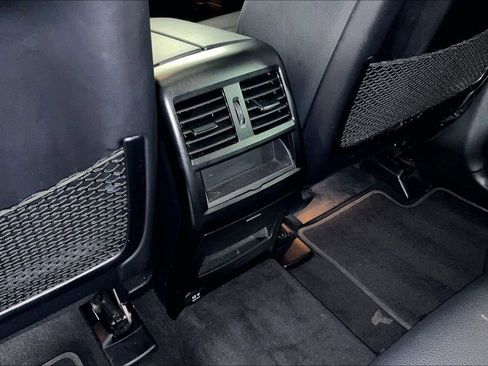 Used 2019 Mercedes-Benz GLE 400 4MATIC image 34