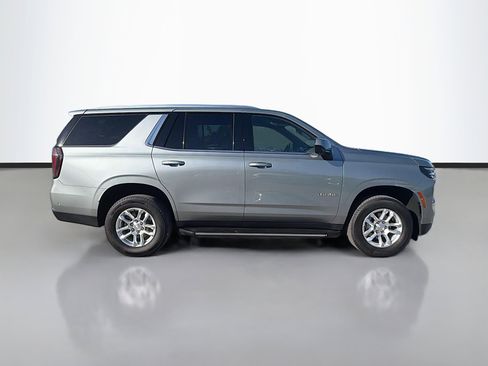 Used 2025 Chevrolet Tahoe LT AWD/4WD image 6