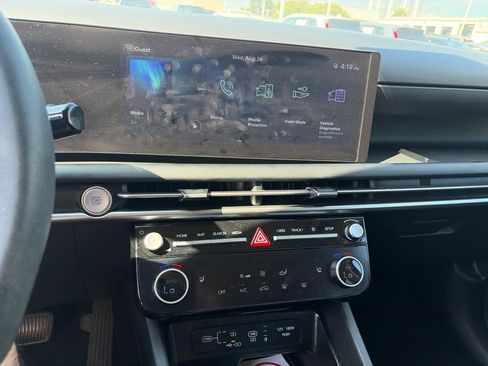 Used 2025 Hyundai Tucson SEL FWD image 6
