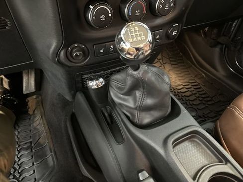 Used 2017 Jeep Wrangler Unlimited Sahara w/ Max Tow Package image 24