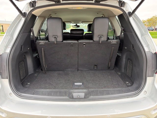 Used 2017 Nissan Pathfinder SL AWD/4WD image 25