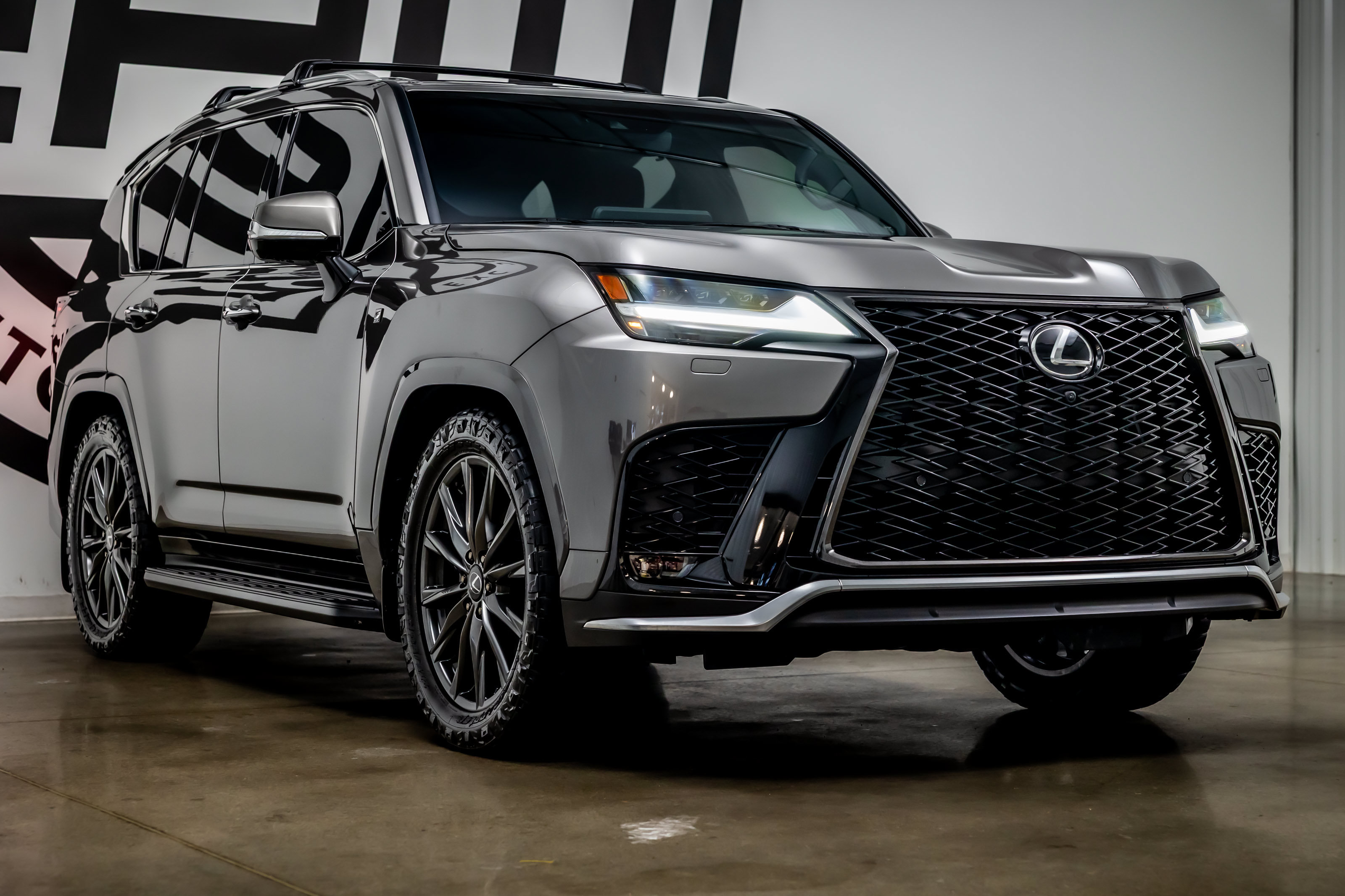Used 2024 Lexus LX 600 F Sport AWD/4WD image 28