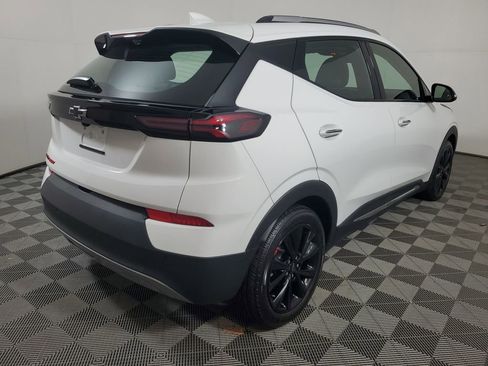 Used 2023 Chevrolet Bolt EUV Premier w/ Redline Edition image 8