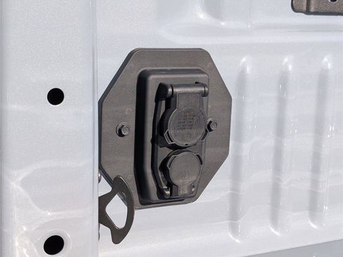 Used 2026 Ford F450 Lariat w/ FX4 Off-Road Package image 14