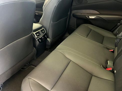 New 2026 Lexus RX 350h AWD/4WD image 22