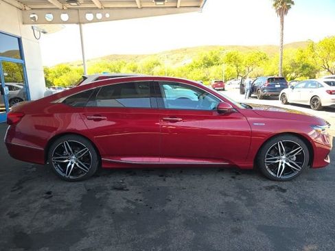 Used 2022 Honda Accord Touring image 5