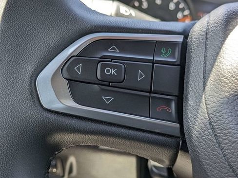Used 2024 Jeep Compass Latitude AWD/4WD image 25