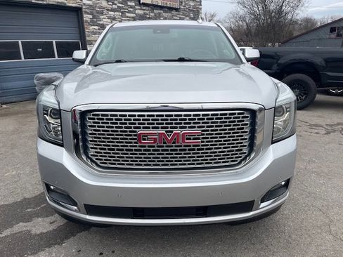 Used 2017 GMC Yukon XL Denali w/ Open Road Package image 2