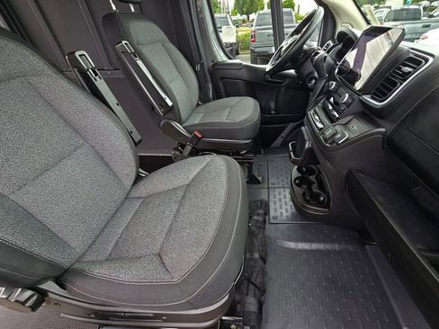 Used 2025 RAM ProMaster 2500 w/ Quick Order Package 22H SLT+ FWD image 20