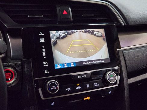 Used 2018 Honda Civic Touring image 35