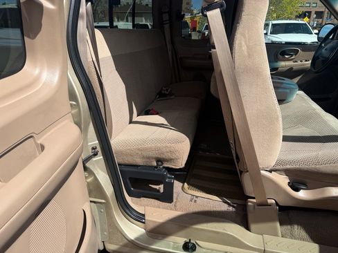 Used 1999 Ford F150 XLT image 21