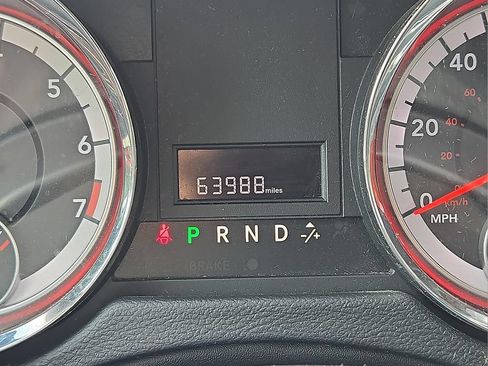 Used 2019 Dodge Grand Caravan SE FWD image 22