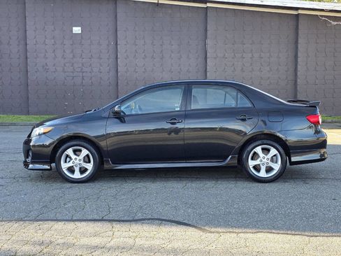 Used 2011 Toyota Corolla S image 8