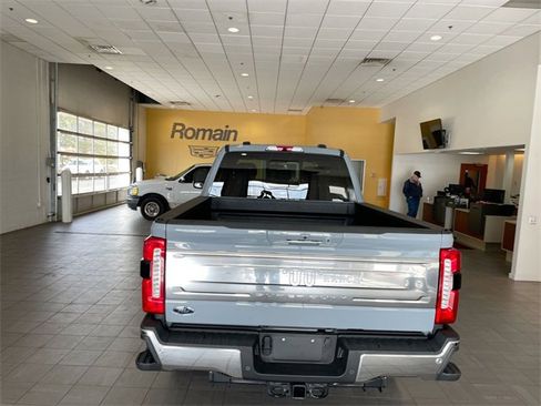 Used 2024 Ford F250 King Ranch w/ Chrome Package image 4