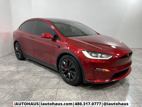 Used 2023 Tesla Model X Plaid image 6