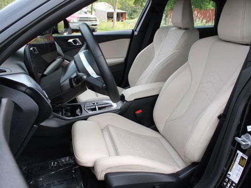 Used 2025 BMW 228i xDrive AWD/4WD image 17