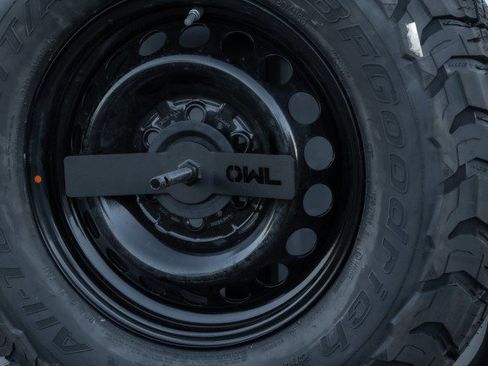 Used 2024 Mercedes-Benz Sprinter 2500 image 7