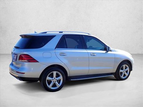 Used 2016 Mercedes-Benz GLE 350 4MATIC image 4