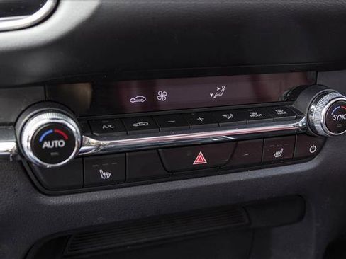 Used 2025 MAZDA CX-30 AWD 2.5 S w/ Preferred Package image 19