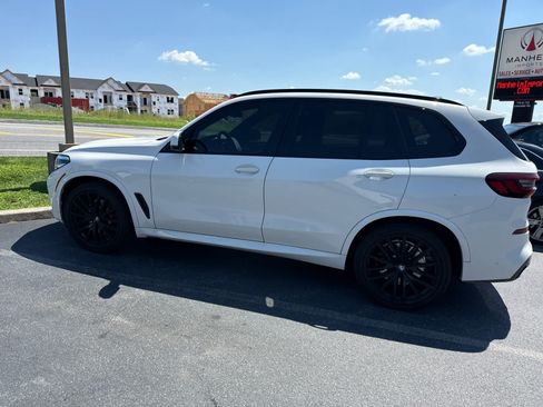 Used 2021 BMW X5 xDrive40i w/ M Sport Package AWD/4WD image 7