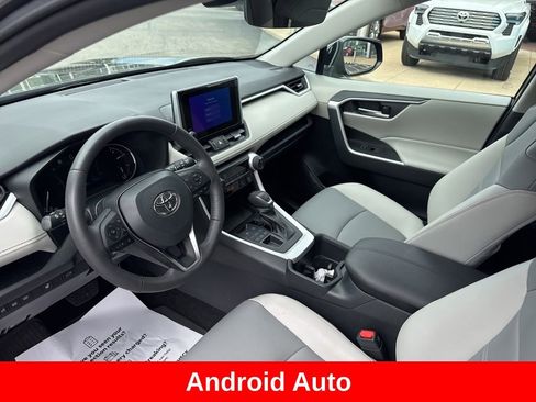 Certified 2023 Toyota RAV4 XLE Premium AWD/4WD image 13