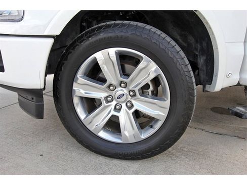 Used 2020 Ford F150 Platinum w/ Equipment Group 701A Luxury image 26