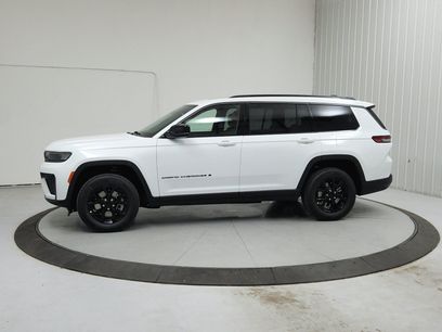 New 2026 Jeep Grand Cherokee L 4WD