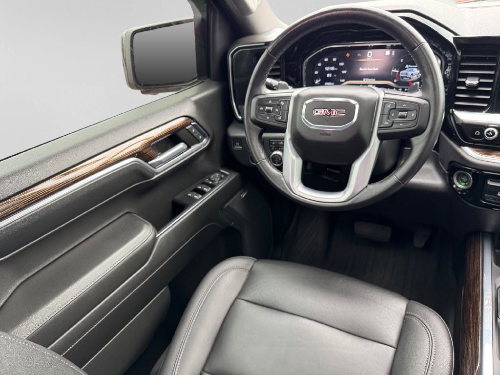 Used 2022 GMC Sierra 1500 Elevation w/ Elevation Premium Package AWD/4WD image 21