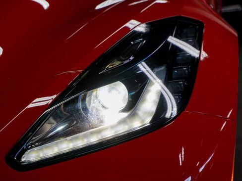 Used 2014 Chevrolet Corvette Stingray Coupe image 79