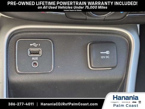 Used 2021 Jeep Compass Latitude FWD image 23