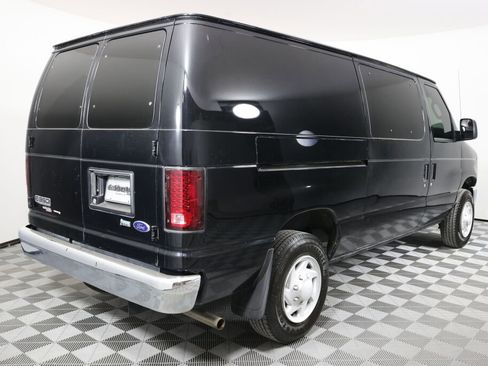 Used 2014 Ford E-150 and Econoline 150 w/ Power Group image 2