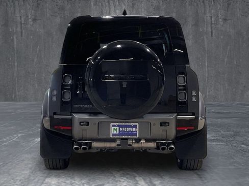 Used 2024 Land Rover Defender 110 Carpathian Edition AWD/4WD image 5