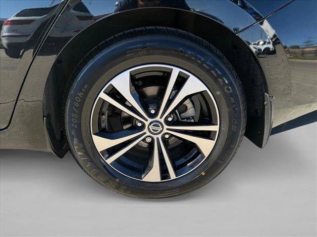 Used 2022 Nissan Sentra SV w/ Electronics Package FWD image 24