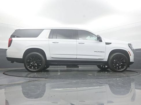 New 2026 GMC Yukon XL Elevation w/ Elevation Premium Package AWD/4WD image 55