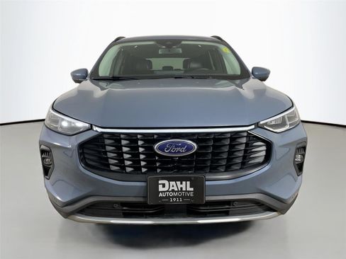 Used 2024 Ford Escape Platinum image 3