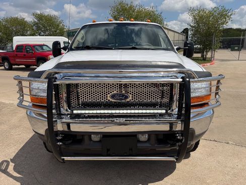 Used 2001 Ford F350 Lariat AWD/4WD image 14