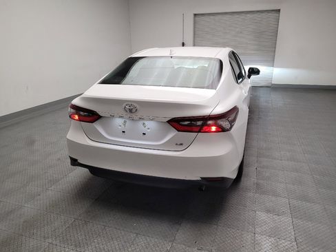 Used 2022 Toyota Camry LE FWD image 7