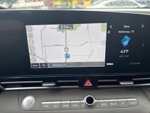 Certified 2023 Hyundai Elantra SEL w/ Convenience Package image 4