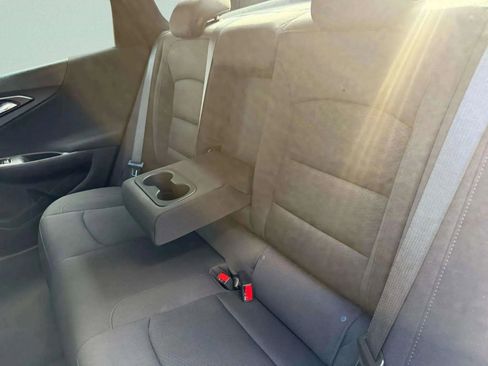 Used 2022 Chevrolet Malibu LT image 15