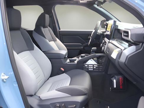 New 2026 Toyota Tacoma TRD Off-Road AWD/4WD image 16