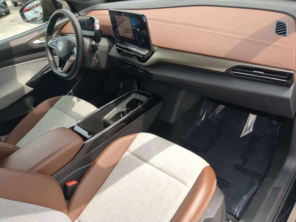 Certified 2023 Volkswagen ID.4 Pro AWD/4WD image 12