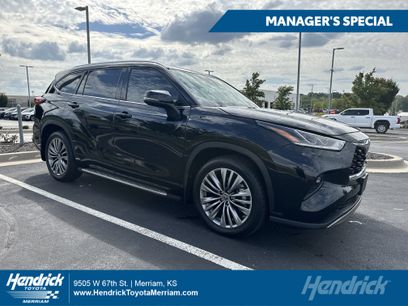 Used 2022 Toyota Highlander Platinum