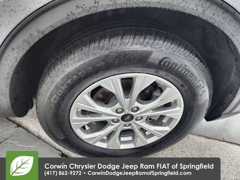 Used 2025 Ford Escape Active AWD/4WD image 31