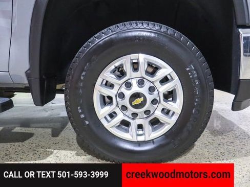 Used 2024 Chevrolet Silverado 2500 LT w/ Convenience Package image 36