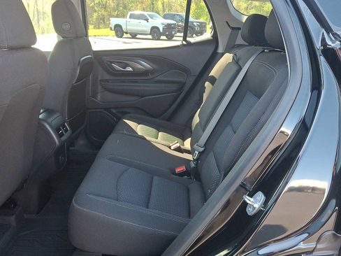 Used 2023 GMC Terrain SLE w/ Driver Convenience Package AWD/4WD image 10